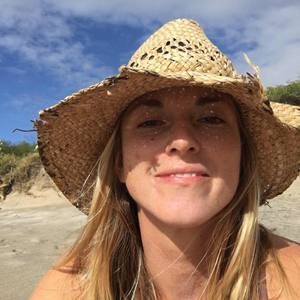 Meet your Posher, Carly